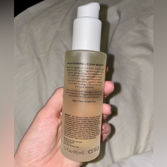 ALO Magnesium Reset Spray - Picture 5 of 7